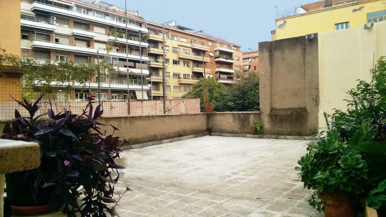 Apartment Close To Vatican Museums And To Metro Rom Exteriör bild