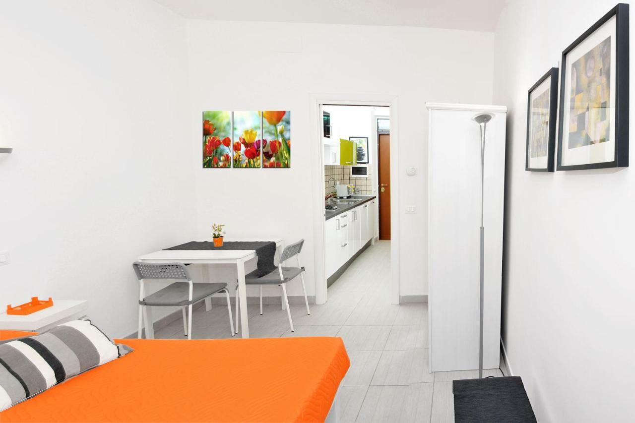 Apartment Close To Vatican Museums And To Metro Rom Exteriör bild