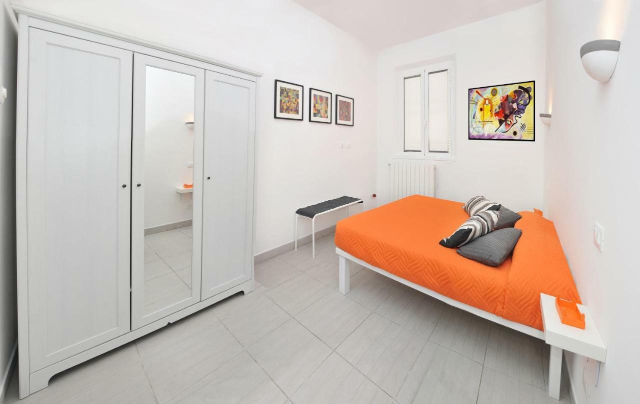 Apartment Close To Vatican Museums And To Metro Rom Exteriör bild